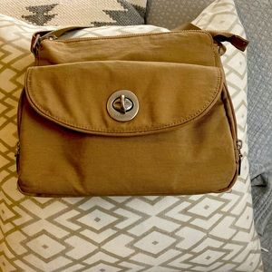 Tan (beige) Baggallini purse